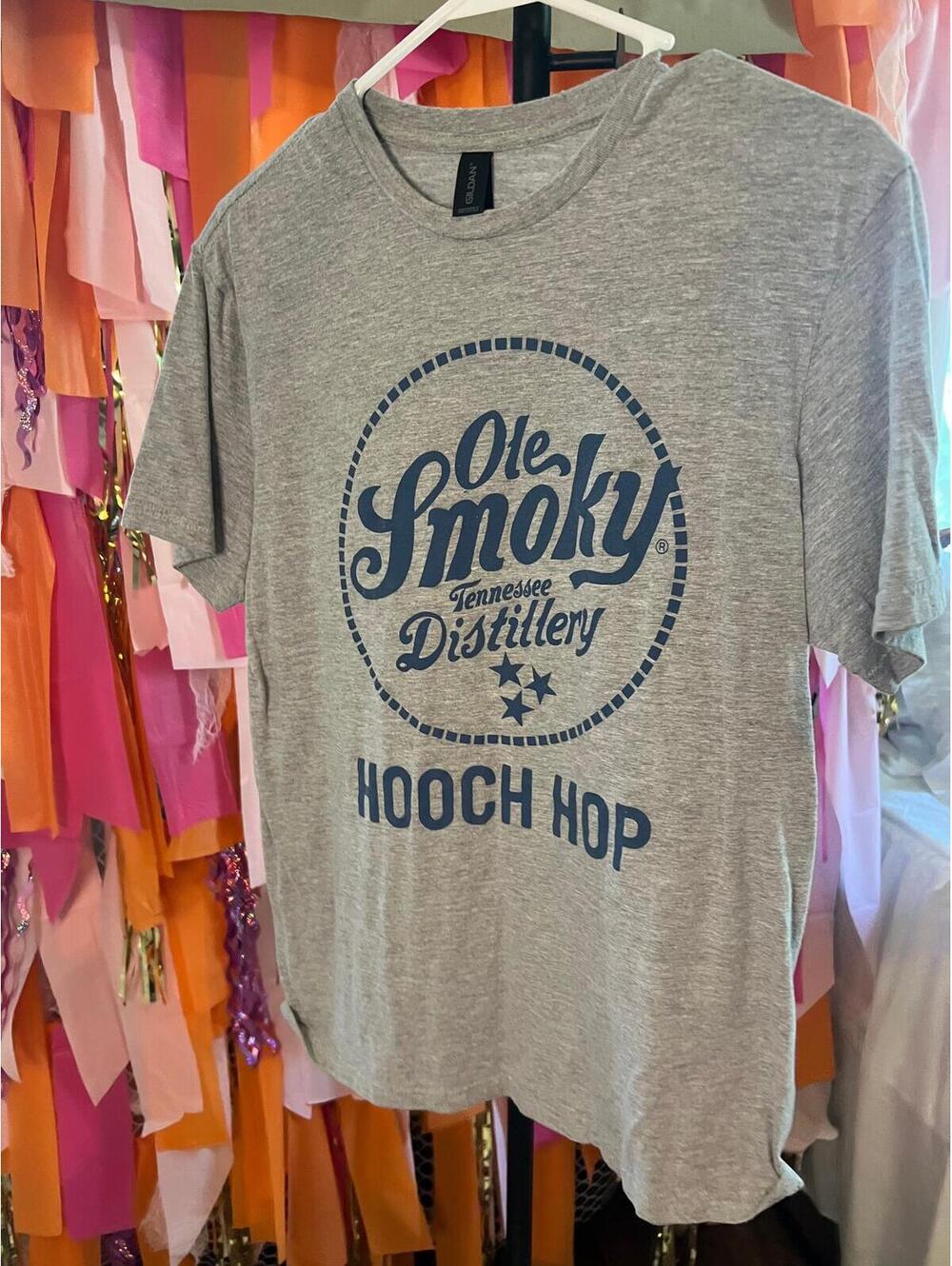 141. T-SHIRT